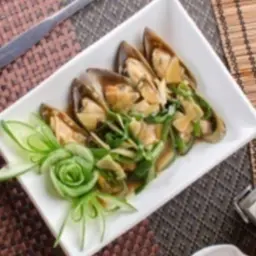 Mussle With Ginger Onion